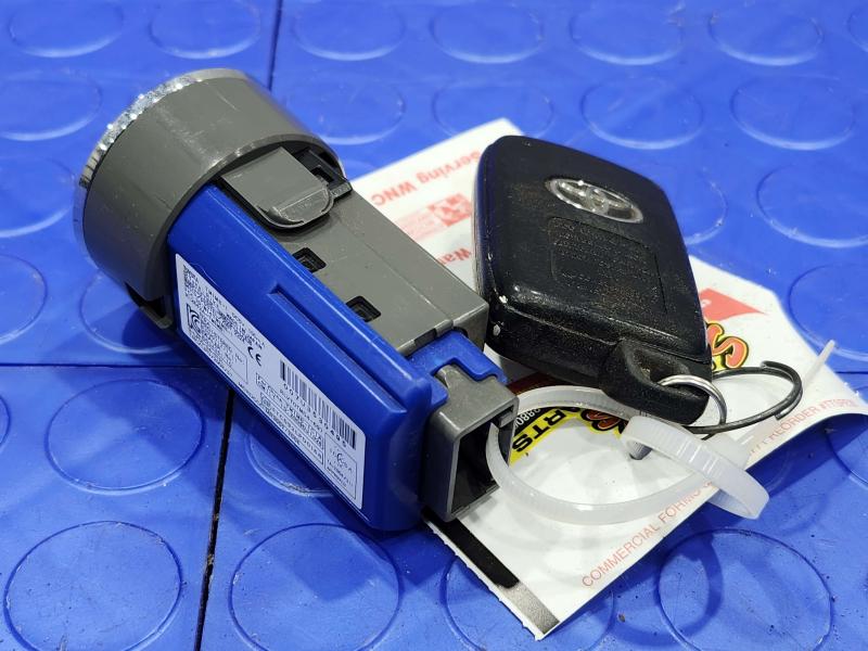 2012-2015 Toyota Prius 1.8L Keyless Ignition Smart Key Switch with FOB OEM 8961175044