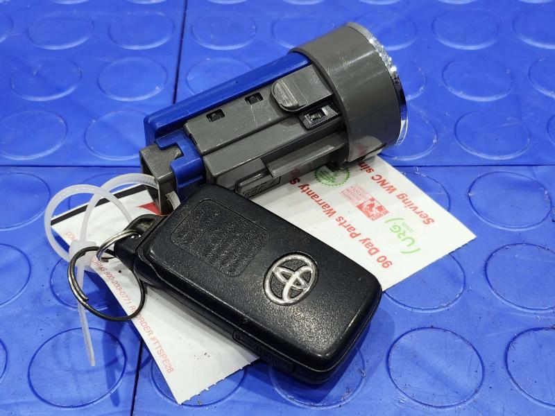 2012-2015 Toyota Prius 1.8L Keyless Ignition Smart Key Switch with FOB OEM 8961175044