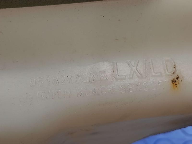 2015 Dodge Charger Washer Bottle