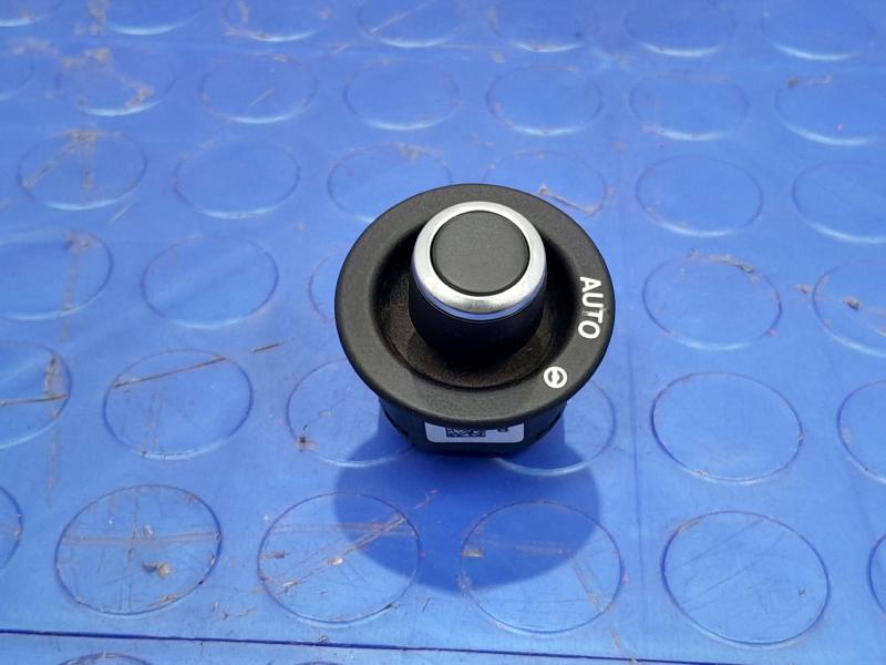 2017-2018 Jaguar XE Steering Column Power Tilt Adjust Switch OEM XR858647