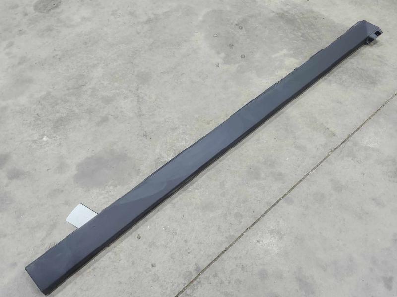 2019 Jaguar F-Pace Rocker Moulding