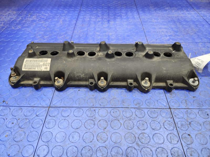 2015 Dodge Charger Valve Cover