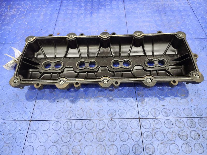 2015 Dodge Charger Valve Cover