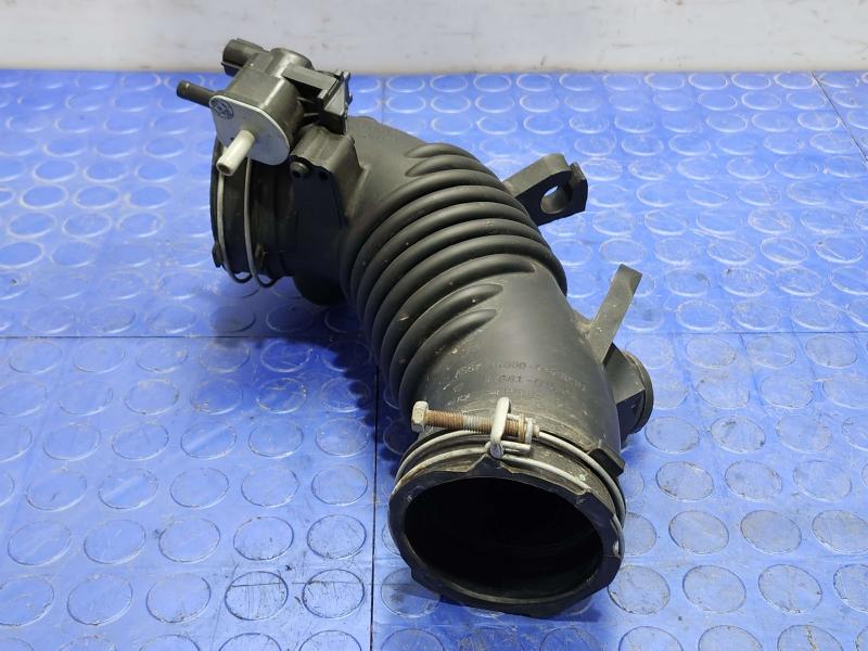2011 Toyota Camry Air Intake Tube/Resonator