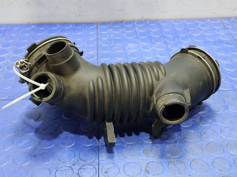 2011 Toyota Camry Air Intake Tube/Resonator
