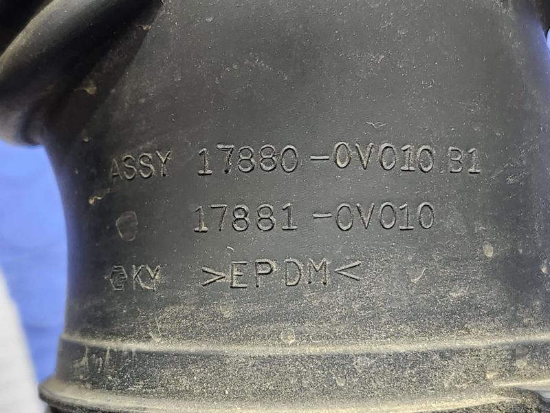 2011 Toyota Camry Air Intake Tube/Resonator