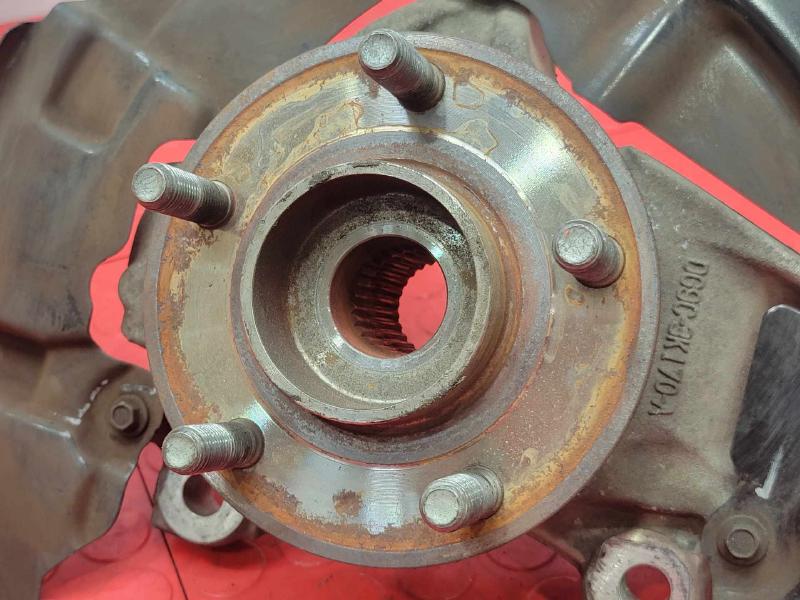 2014 Ford Fusion Spindle Knuckle Front