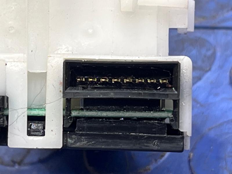 2008 Nissan Titan Combination Switch