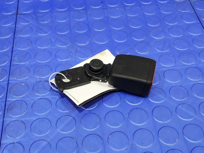 2018 Audi Q7 Rear Seat Belt