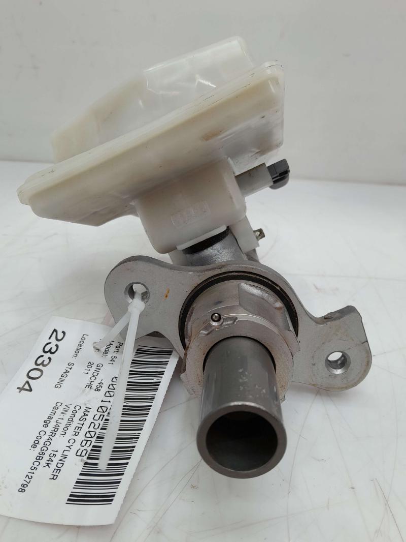 2011 Jeep Grand Cherokee Master Cylinder