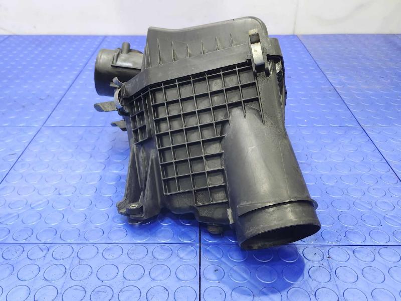 2008-2012 Honda Accord 2.4L Engine Air Cleaner Box Assembly Genuine OEM 17201R40A00 17210R40A00