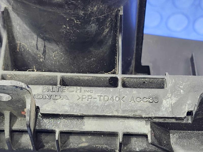 2008-2012 Honda Accord 2.4L Engine Air Cleaner Box Assembly Genuine OEM 17201R40A00 17210R40A00