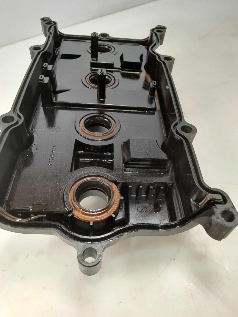 2015 Nissan Rogue Valve Cover