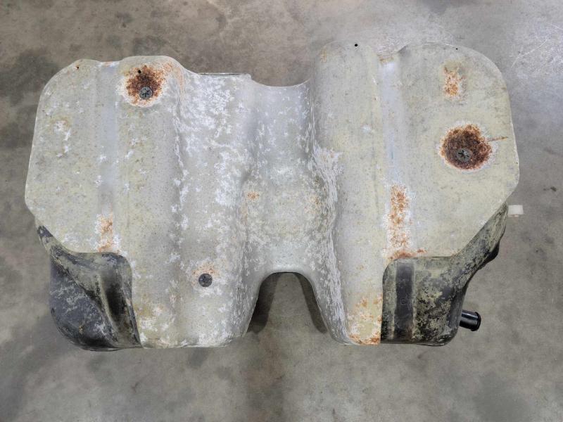 2008 Saturn Vue Fuel Tank Assembly