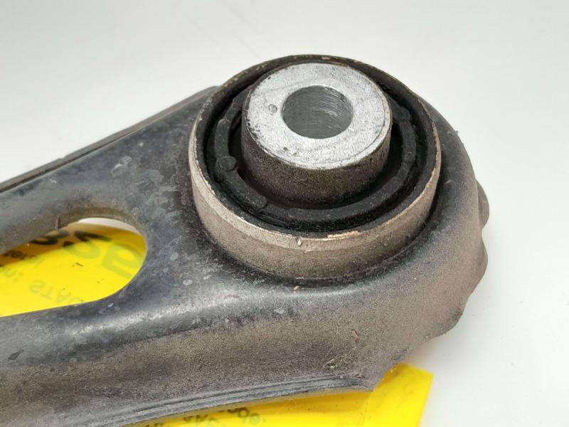 2014 Cadillac ATS Lower Control Arm Rr