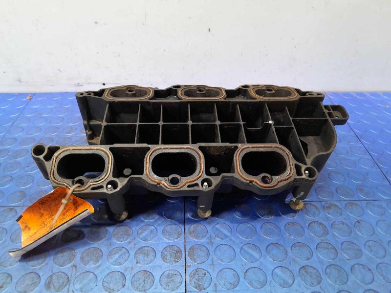 2015 Dodge Grand Caravan Intake Manifold