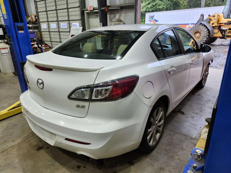 2010 Mazda Mazda3 Master Cylinder