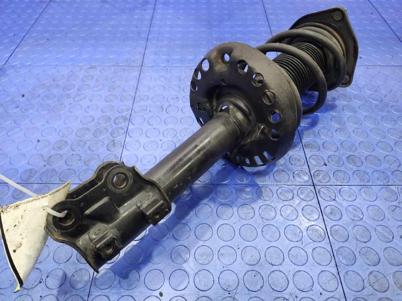 2012 Hyundai Veloster Strut Assembly