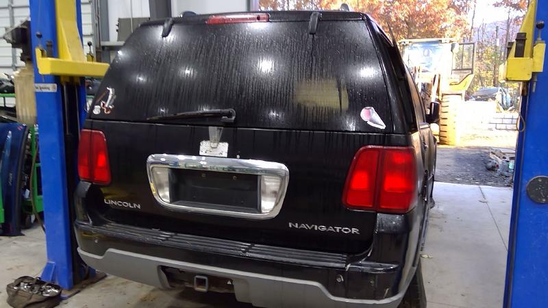 2004 Lincoln Navigator Air Bag
