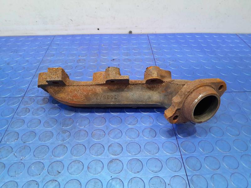 2012 Jeep Liberty Exhaust Manifold