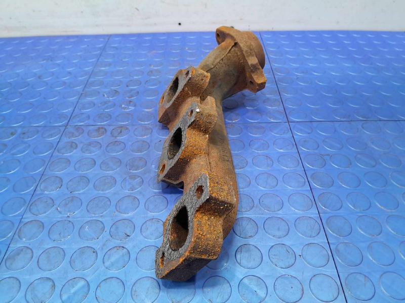 2012 Jeep Liberty Exhaust Manifold