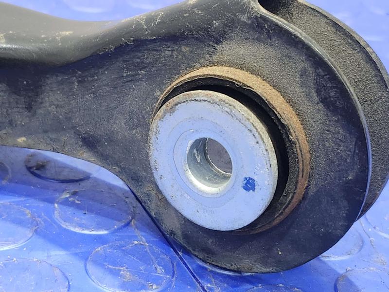 2015 Jeep Grand Cherokee Upper Control Arm Front