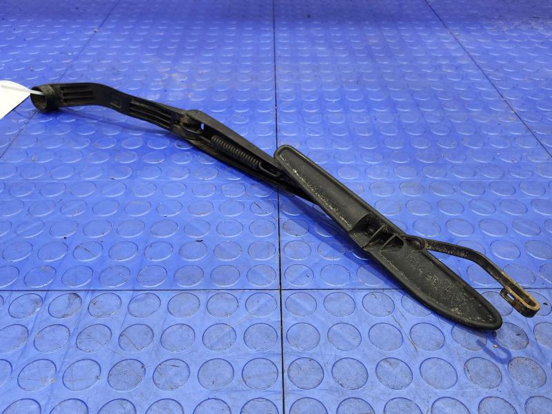 2003 Subaru Legacy Wiper Arm