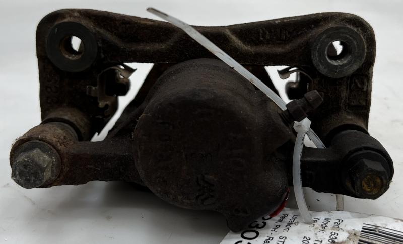 2001 Isuzu Trooper Caliper
