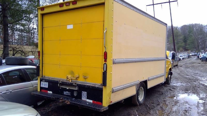 2001 GMC Savana 3500 Front Door