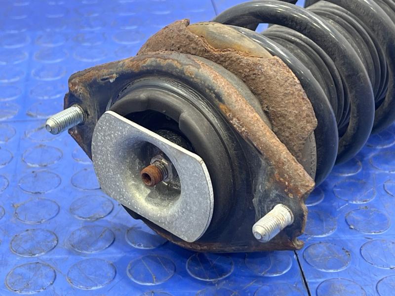 2016 Subaru Forester Strut Assembly