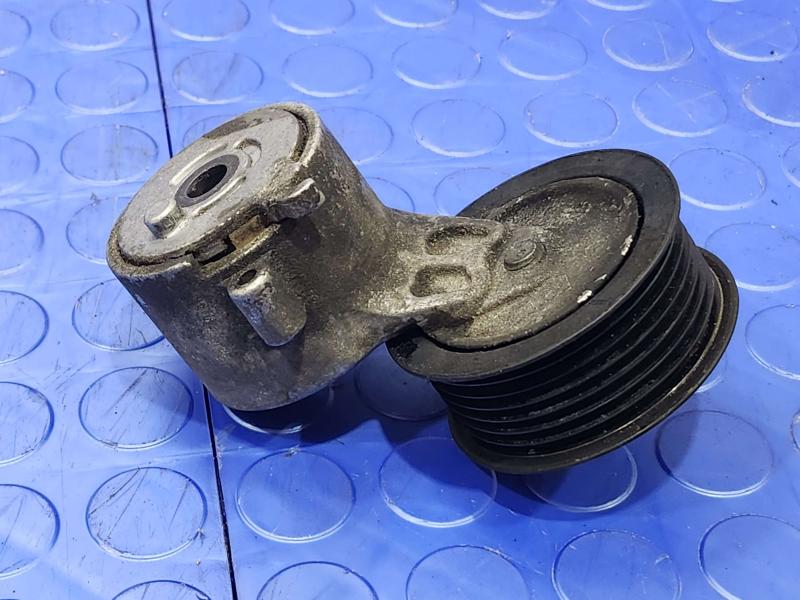 2018 Audi Q7 Engine Belt Tensioner