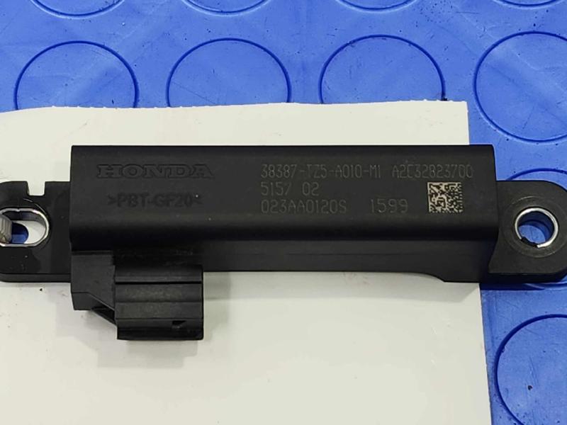 2016-2022 Acura ILX Smart Key Antenna Assembly Genuine OEM 38387-TZ5-A01
