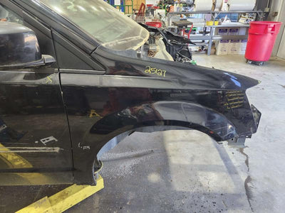 2017 Dodge Grand Caravan Fender