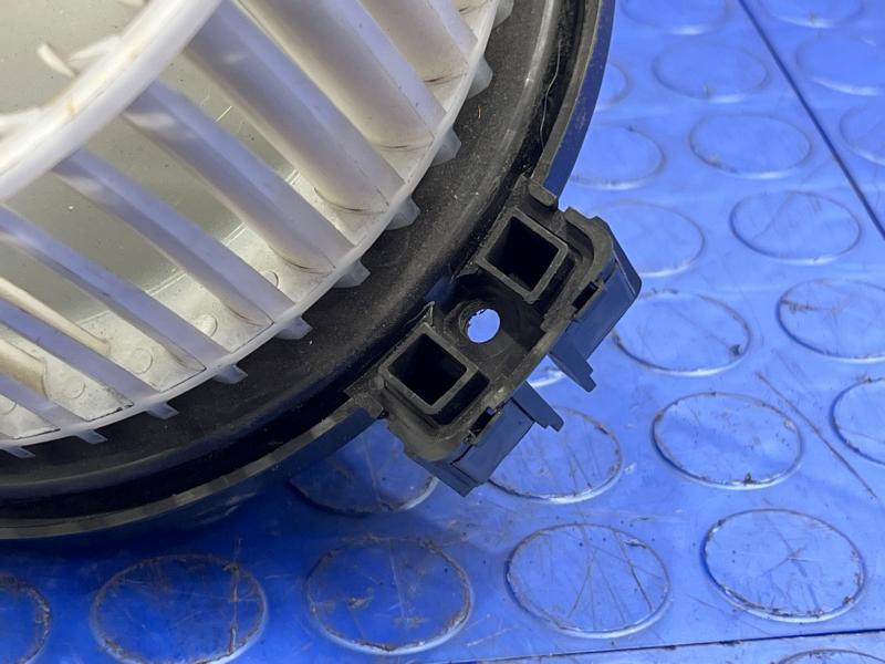 2016 Subaru Forester Blower Motor