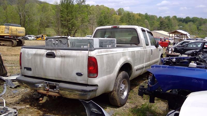 1999 Ford F-250 Super Duty Truck Cab