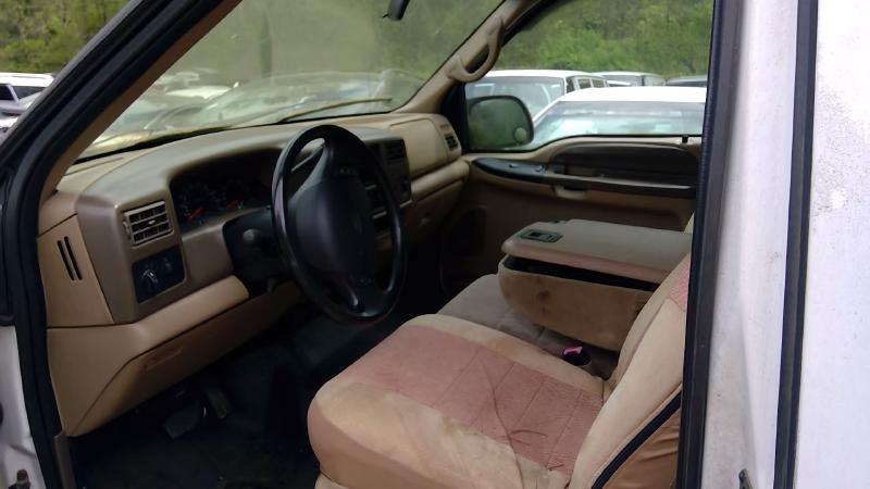 1999 Ford F-250 Super Duty Truck Cab