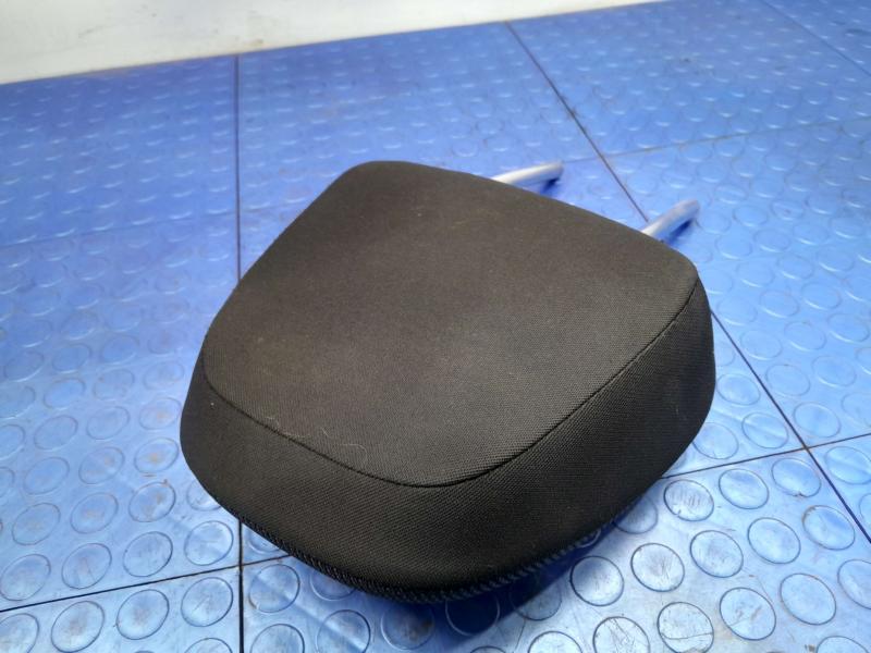 2017 Subaru Impreza Headrest