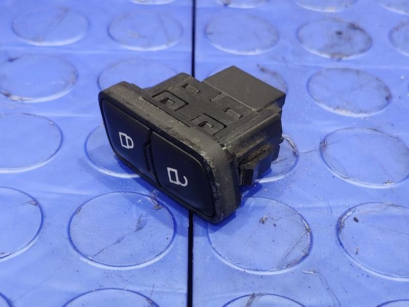 2016 Ford Transit 150 Door Switch Front