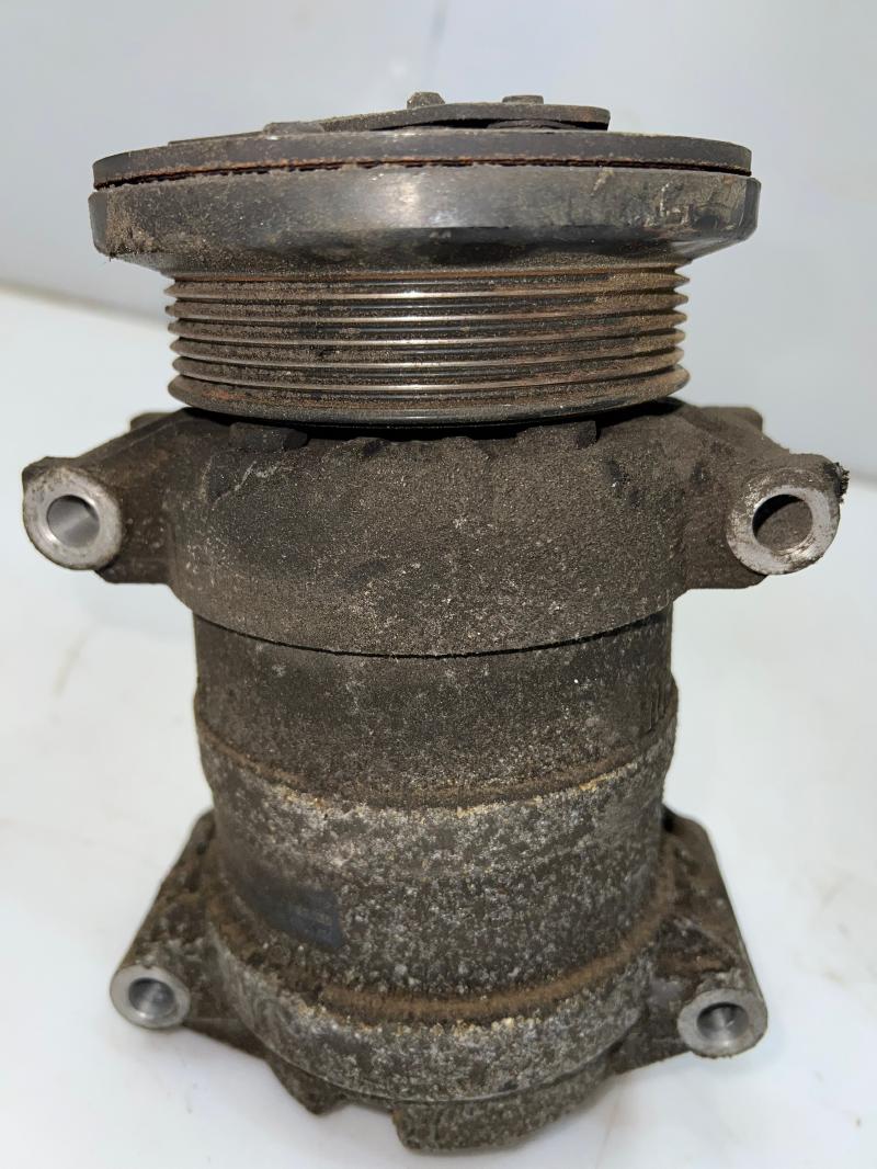 2001 GMC Savana 3500 A/C Air Compressor