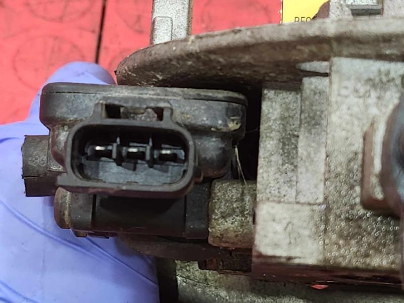 1997 Dodge Dakota Throttle Body/Valve Assy