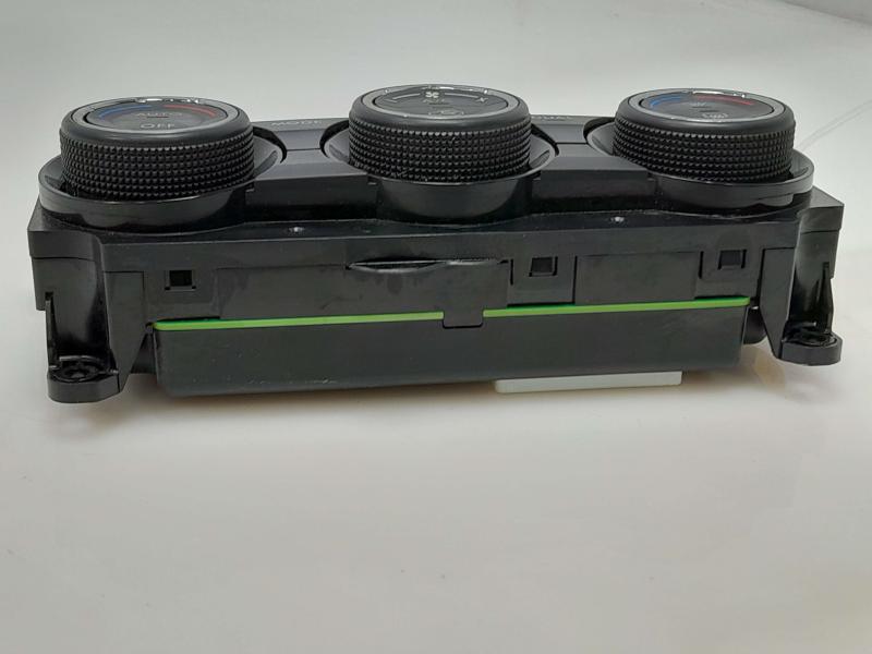 2014 Subaru Forester Heater A/C Control
