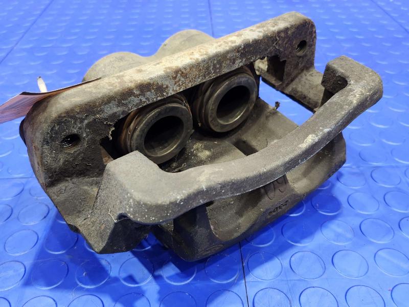 2005 Ford F-350 Super Duty Caliper