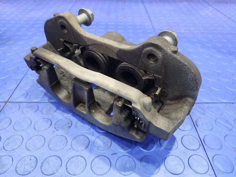 2017 Dodge Grand Caravan Caliper