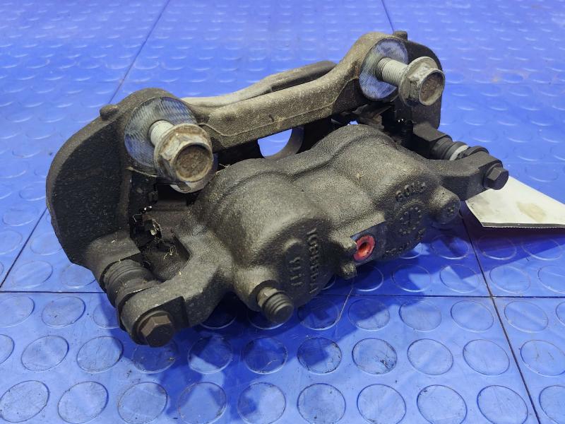 2017 Dodge Grand Caravan Caliper