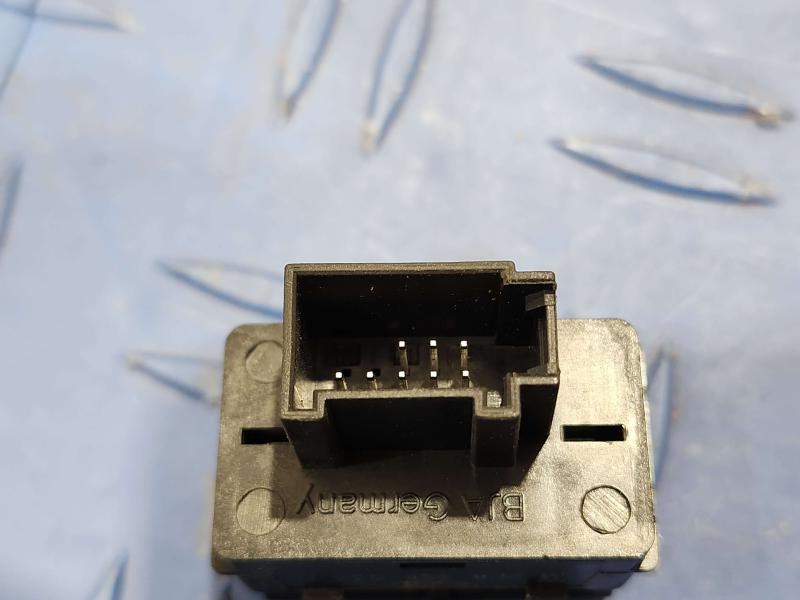2012 Audi TT Door Switch Front