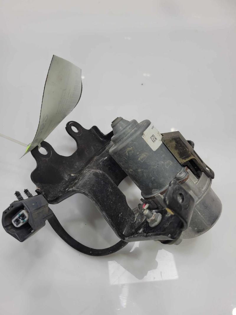 2014 Chrysler 300 Vacuum Pump