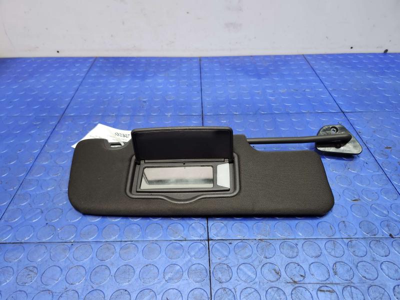 2014 Ford Mustang Sun Visor