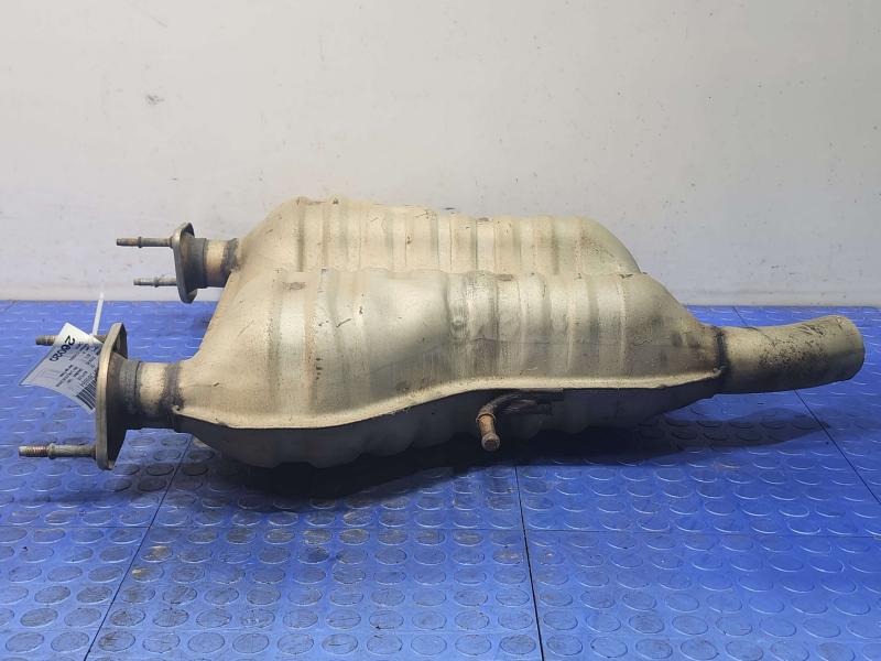 2014 Dodge Durango Muffler