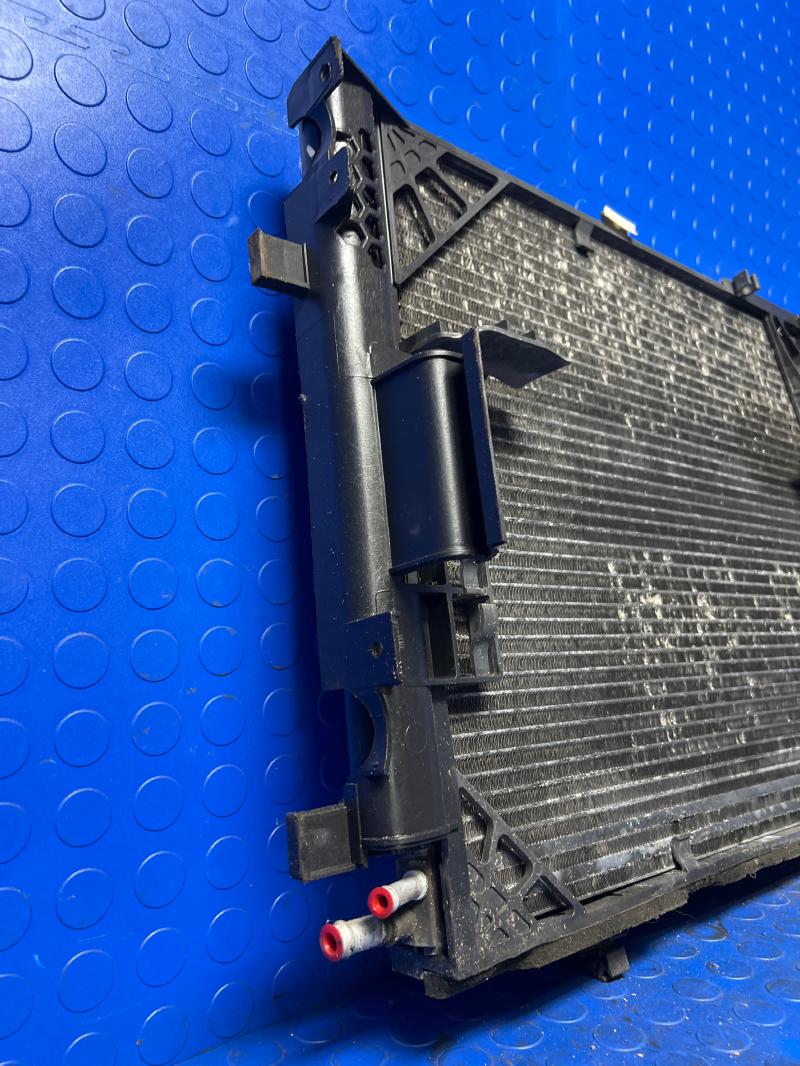2008 Ford Expedition Condenser
