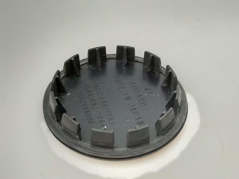 2016 Subaru Legacy Center Cap